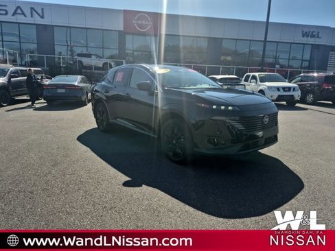 Certified 2025 Nissan Murano SV AWD/4WD image 1