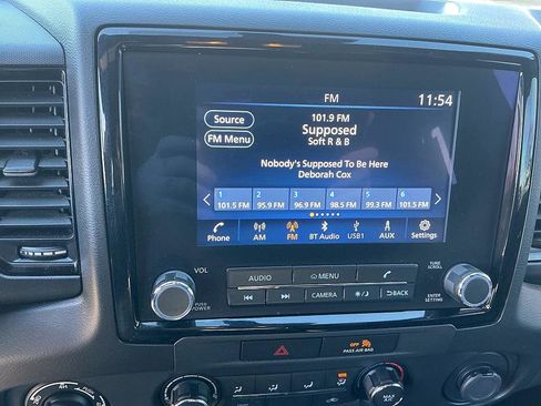 Certified 2023 Nissan Frontier SV w/ Midnight Edition Package image 16