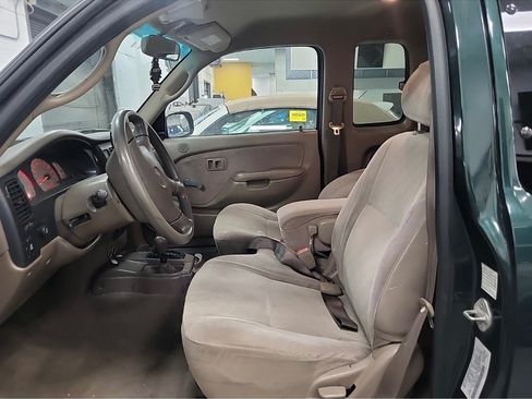 Used 2002 Toyota Tacoma 4x4 Xtracab V6 w/ SR5 Pkg w/ Chrome Pkg image 10