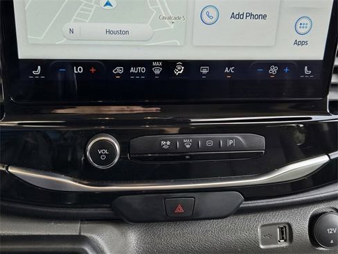 Used 2024 Ford Transit 350 XLT image 20