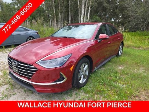 Used 2023 Hyundai Sonata SE FWD image 3
