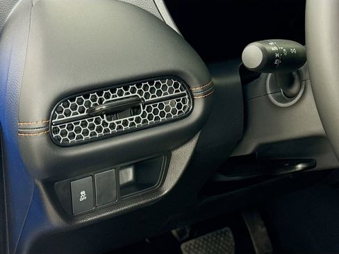 New 2026 Honda HR-V Sport image 10