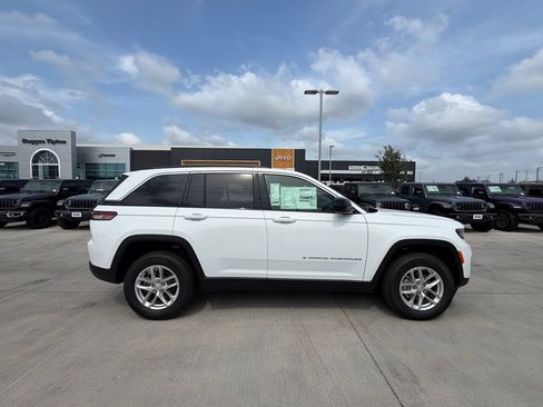 New 2026 Jeep Grand Cherokee L Summit AWD/4WD image 20