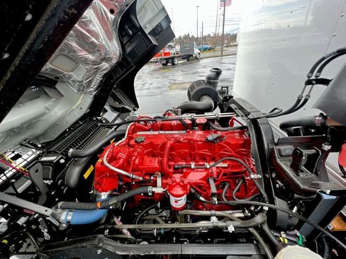 New 2024 Chevrolet Low Cab Forward 6500XD image 52