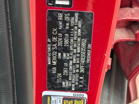 Used 2025 Kia K4 FWD image 10