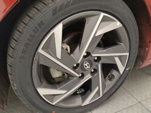 Used 2024 Hyundai Elantra SEL w/ Convenience Package FWD image 31