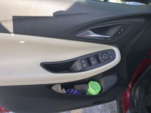 Used 2021 Buick Encore GX Preferred image 5