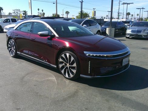 Used 2022 Lucid Air Grand Touring image 8