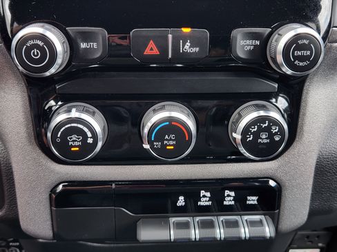 Used 2025 RAM 1500 Classic Warlock AWD/4WD image 22