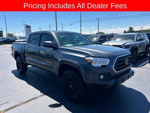 Used 2021 Toyota Tacoma SR5 RWD image 20