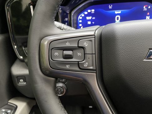 Used 2026 Chevrolet Silverado 2500 ZR2 w/ LPO, Dark Essentials Package AWD/4WD image 21