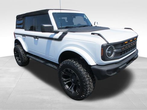 Used 2022 Ford Bronco 4-Door AWD/4WD image 7