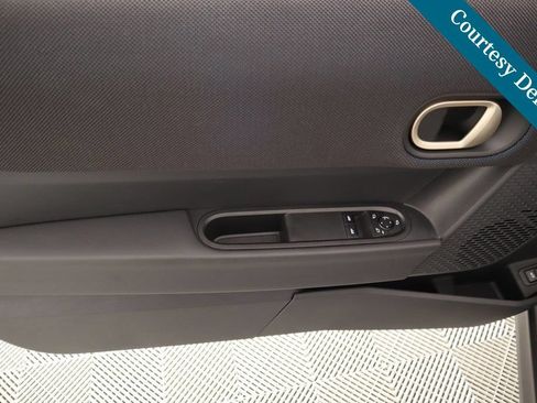 New 2025 MINI Cooper 2-Door Hardtop FWD image 15