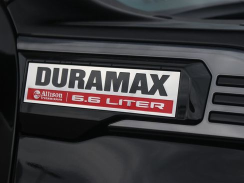 New 2026 GMC Sierra 2500 AT4 w/ AT4 Premium Plus Package image 9