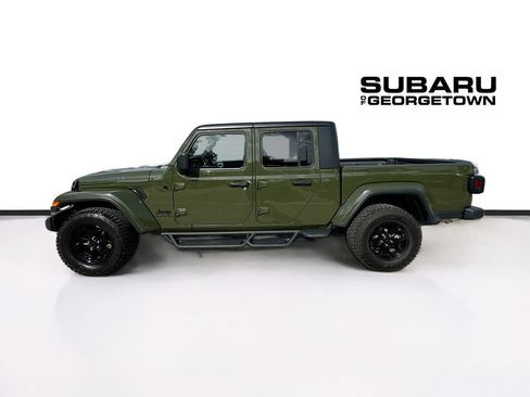 Used 2021 Jeep Gladiator Sport AWD/4WD image 4