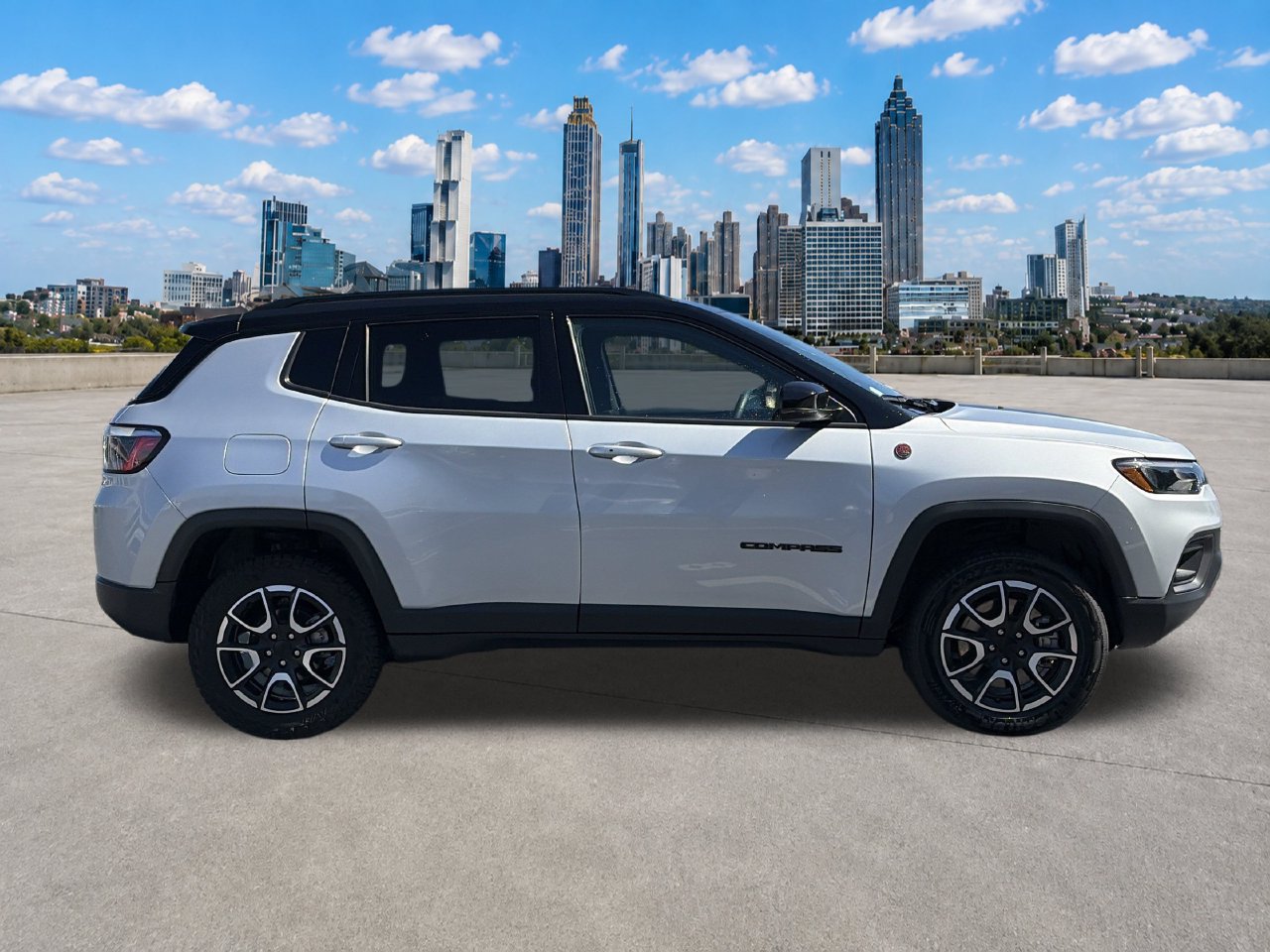 Used 2024 Jeep Compass Trailhawk AWD/4WD image 6