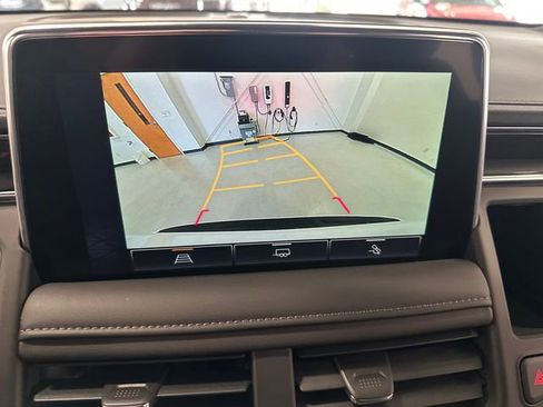 Used 2024 GMC Yukon SLE w/ Max Trailering Package image 20