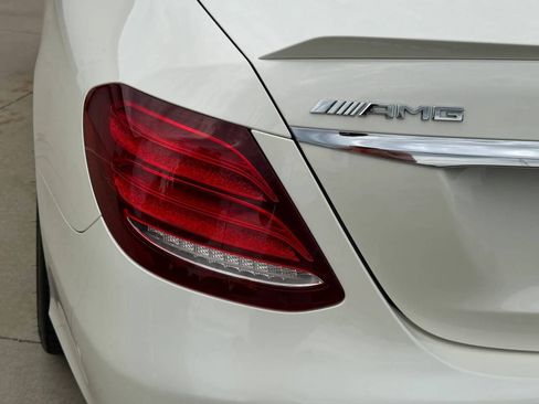 Used 2019 Mercedes-Benz E 63 AMG S image 48
