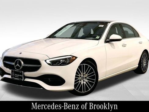 Used 2022 Mercedes-Benz C 300 4MATIC Sedan image 3