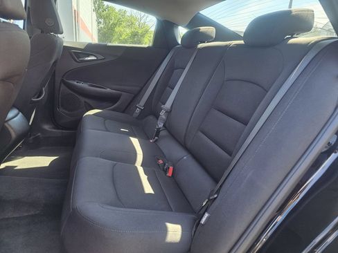 Used 2022 Chevrolet Malibu LS FWD image 24