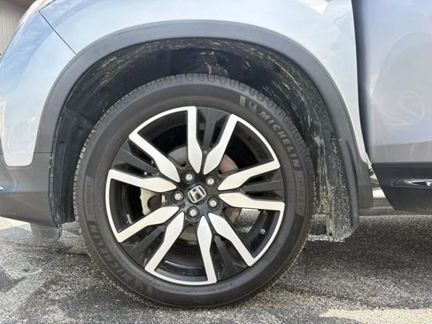 Used 2019 Honda Pilot Elite image 27