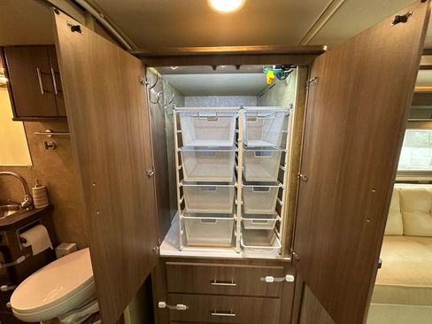 Used 2013 Mercedes-Benz Sprinter 3500 image 35