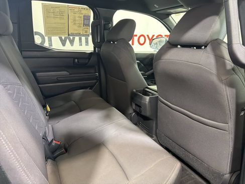 Used 2024 Toyota Tacoma SR AWD/4WD image 12