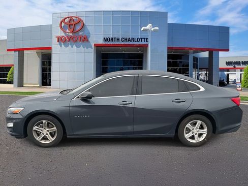 Used 2021 Chevrolet Malibu LS image 5