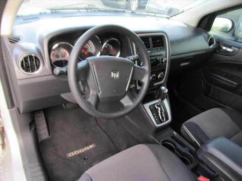 Used 2010 Dodge Caliber Mainstreet image 15