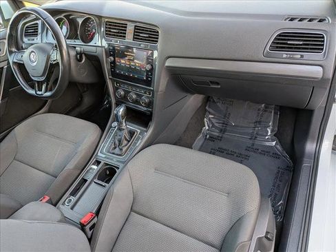 Used 2019 Volkswagen e-Golf SE w/ Driver Assistance Package image 20