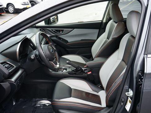 Used 2023 Subaru Crosstrek 2.5i Limited w/ Moonroof Package image 14