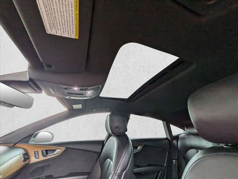 Used 2017 Audi A7 3.0T Prestige w/ Comfort Seating Package AWD/4WD image 14