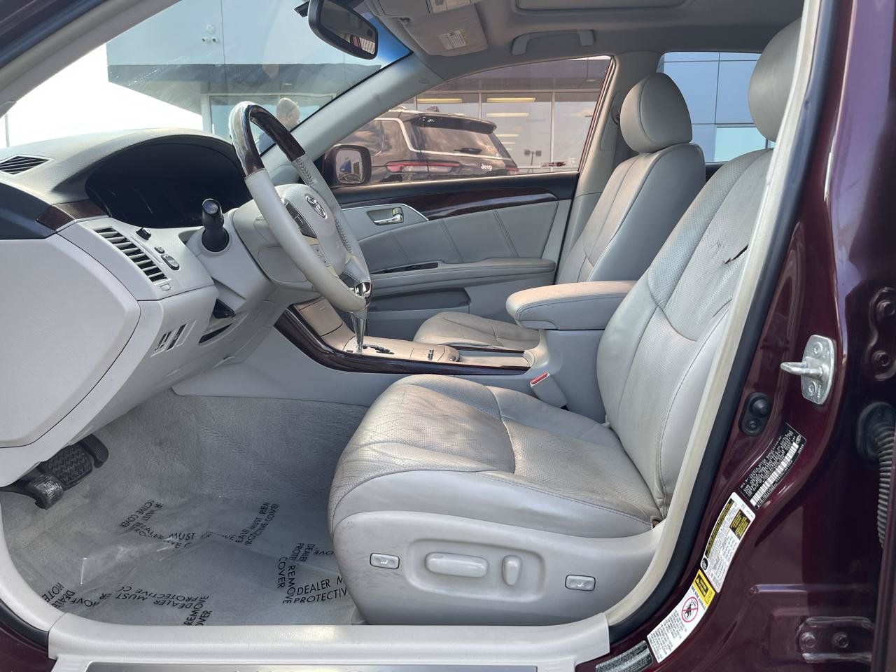 Used 2008 Toyota Avalon XLS FWD image 19
