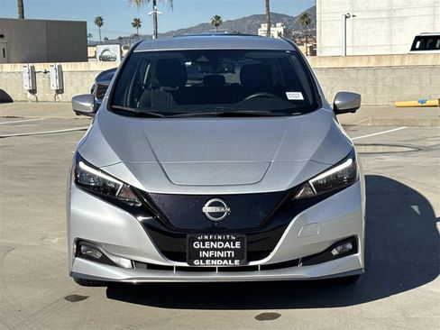 Used 2024 Nissan Leaf SV Plus image 3