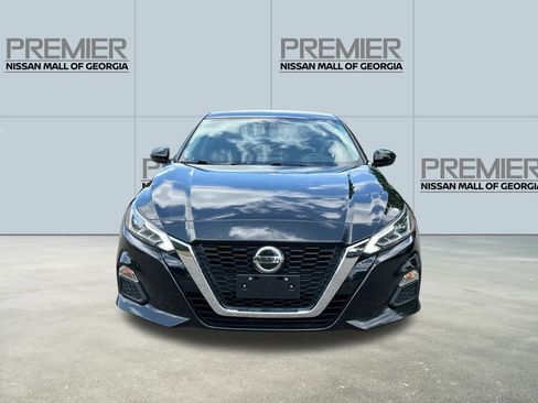 Used 2021 Nissan Altima 2.5 SV FWD image 2