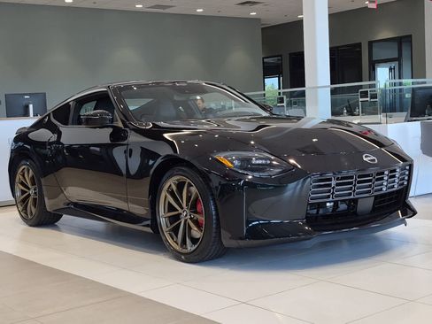 New 2026 Nissan Z Performance RWD image 2