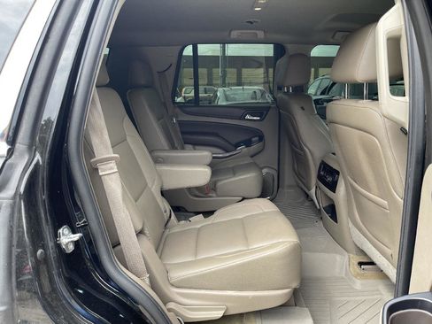 Used 2015 Chevrolet Tahoe LT RWD image 21