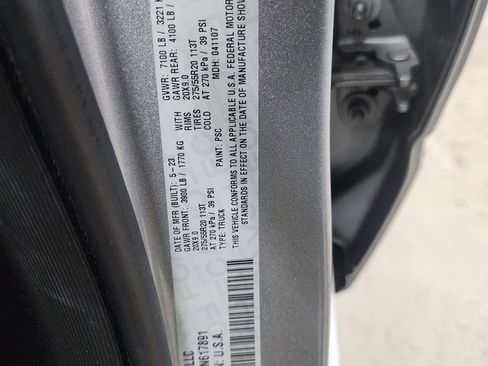 Used 2023 RAM 1500 Laramie AWD/4WD image 41