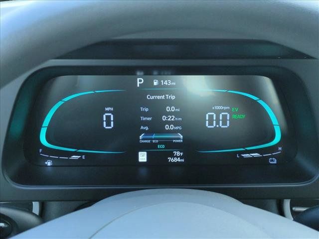 Used 2026 Hyundai Elantra Hybrid FWD image 11