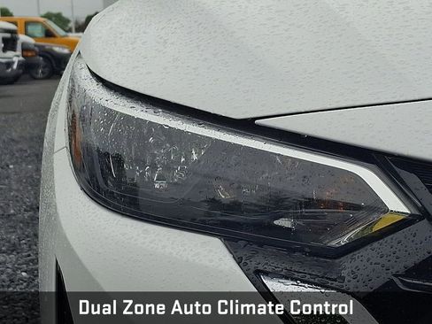 Used 2025 Nissan Sentra SV w/ All-Weather Package FWD image 11