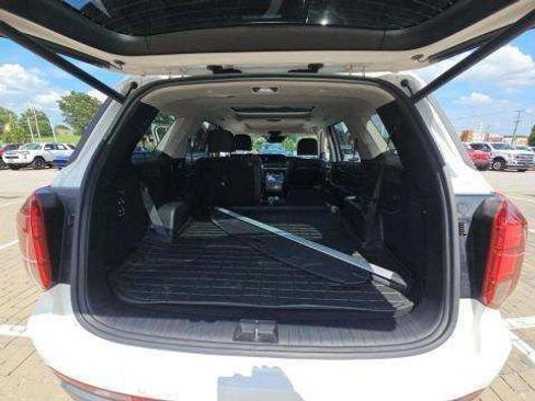 Used 2023 Hyundai Palisade Limited AWD/4WD image 8