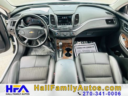 Used 2014 Chevrolet Impala LT w/ Convenience Package FWD image 9