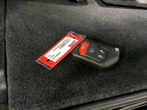 Used 2020 Jeep Wrangler Unlimited Rubicon w/ Quick Order Package 28Y Recon image 16