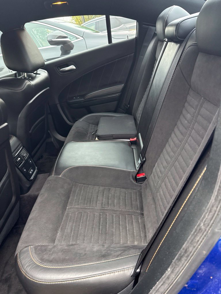 Used 2018 Dodge Charger R/T RWD image 5
