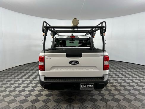 Used 2025 Ford Maverick XLT w/ Equipment Group 302A image 7