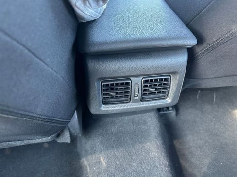 Used 2025 Toyota Camry LE image 23