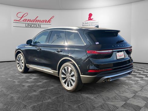 Certified 2022 Lincoln Corsair Reserve w/ Equipment Group 201A image 3