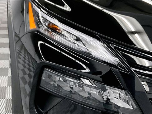 New 2026 Nissan Rogue SV AWD/4WD image 14