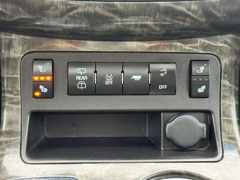 Used 2014 Buick Enclave Leather image 24