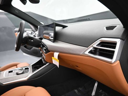 New 2026 BMW i4 xDrive40i w/ Premium Package AWD/4WD image 15